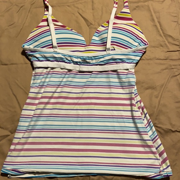 Victoria’s Secret IPEX Camisole with Bra. Size 34B. Multicolored stripes. EUC - Picture 6 of 6